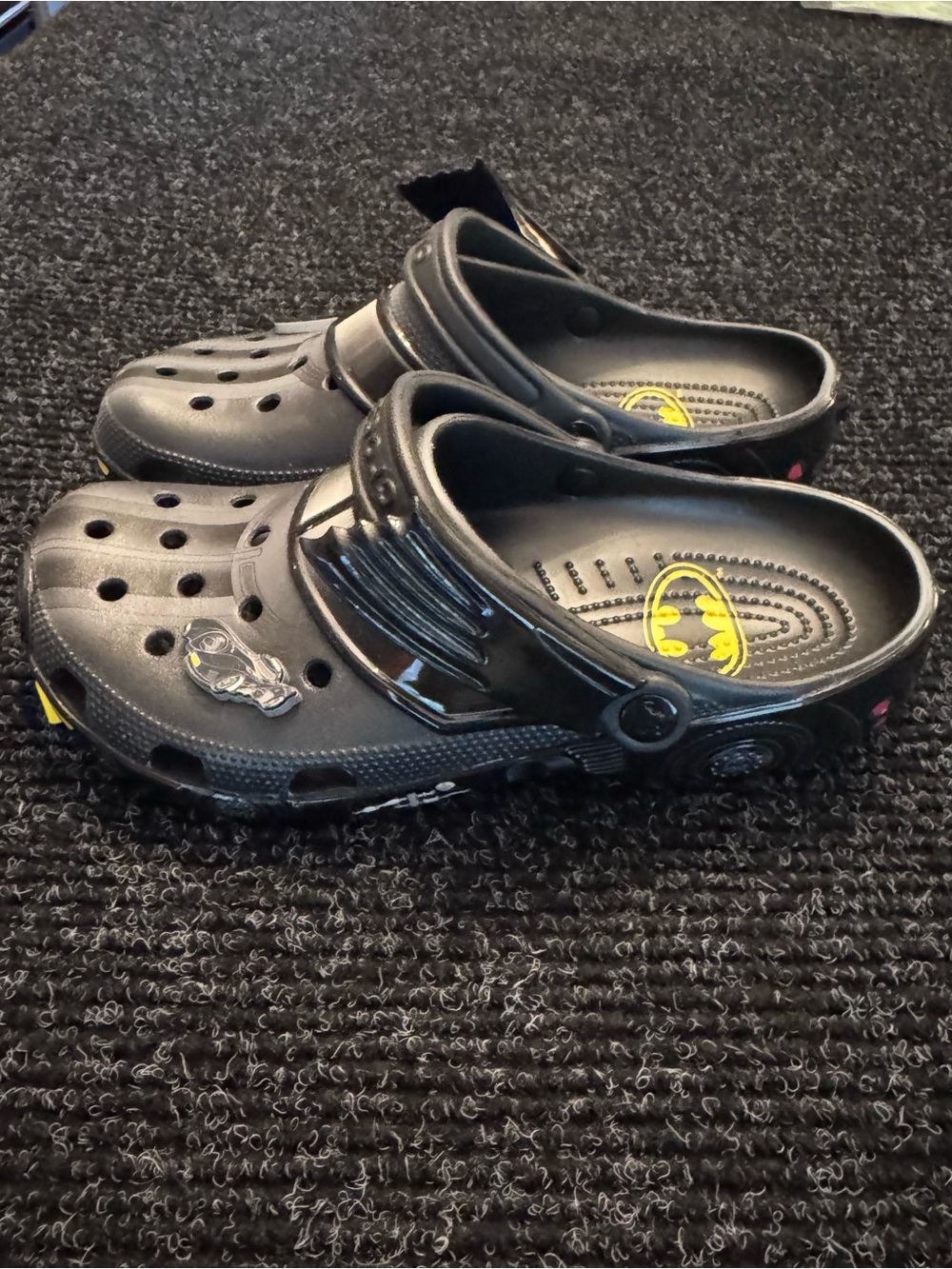Black Crocs Batman x Classic Clog 'Batmobile' 210219 001 Size M-10/W-12 New - Picture 5 of 10